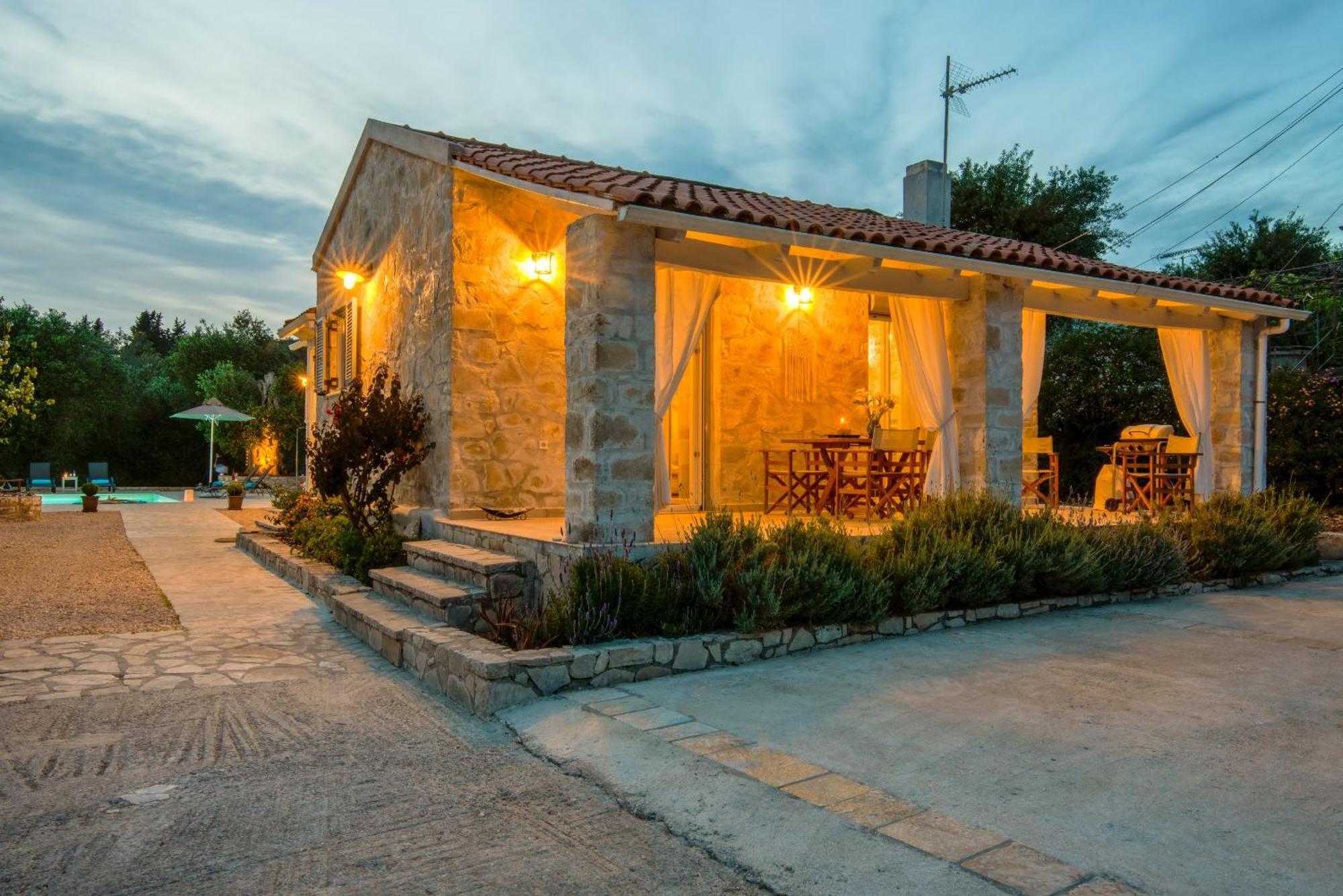 Villa Labovitsa Vlachopoulátika Εξωτερικό φωτογραφία